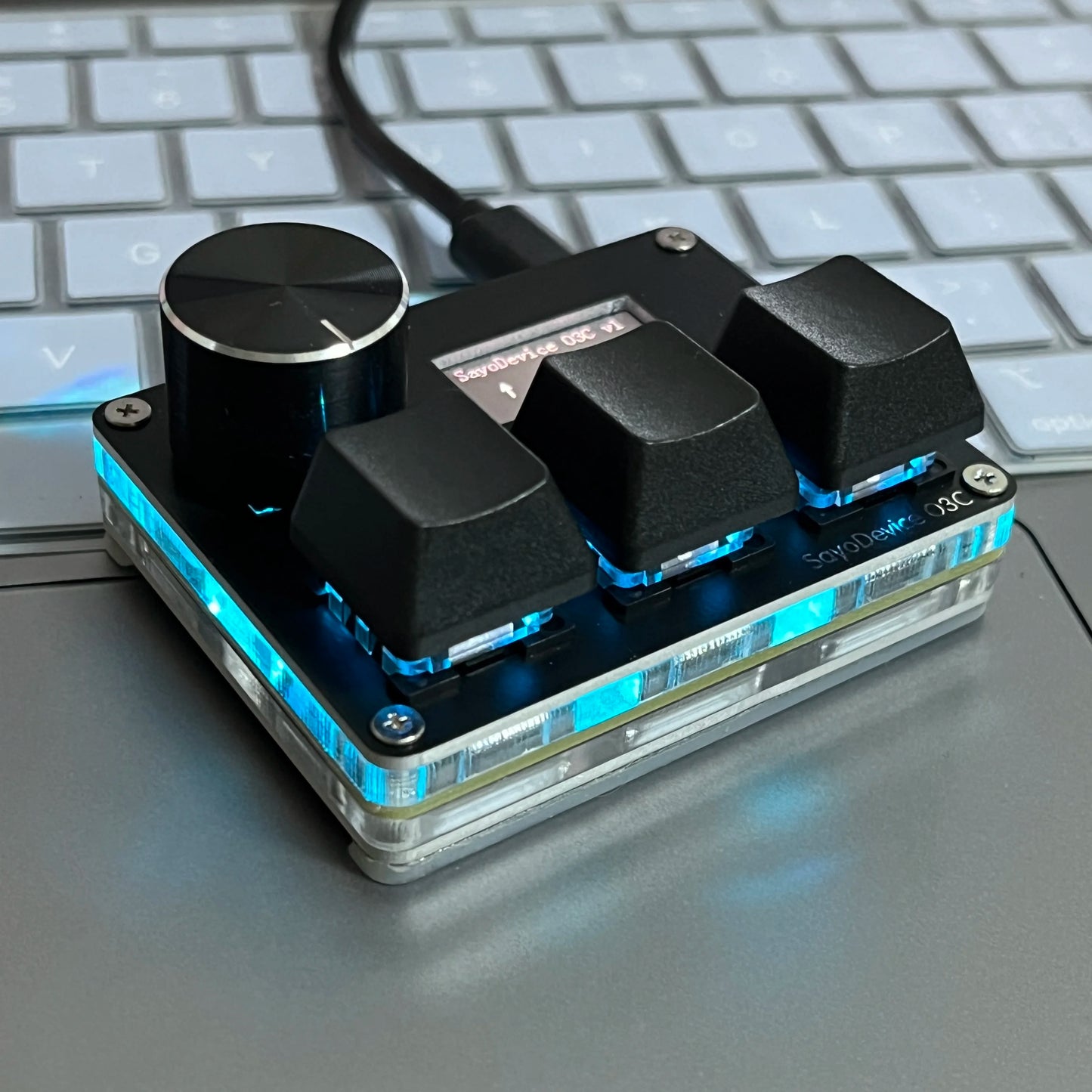 Rapid Trigger Gaming Keyboard With Magnetic Switches